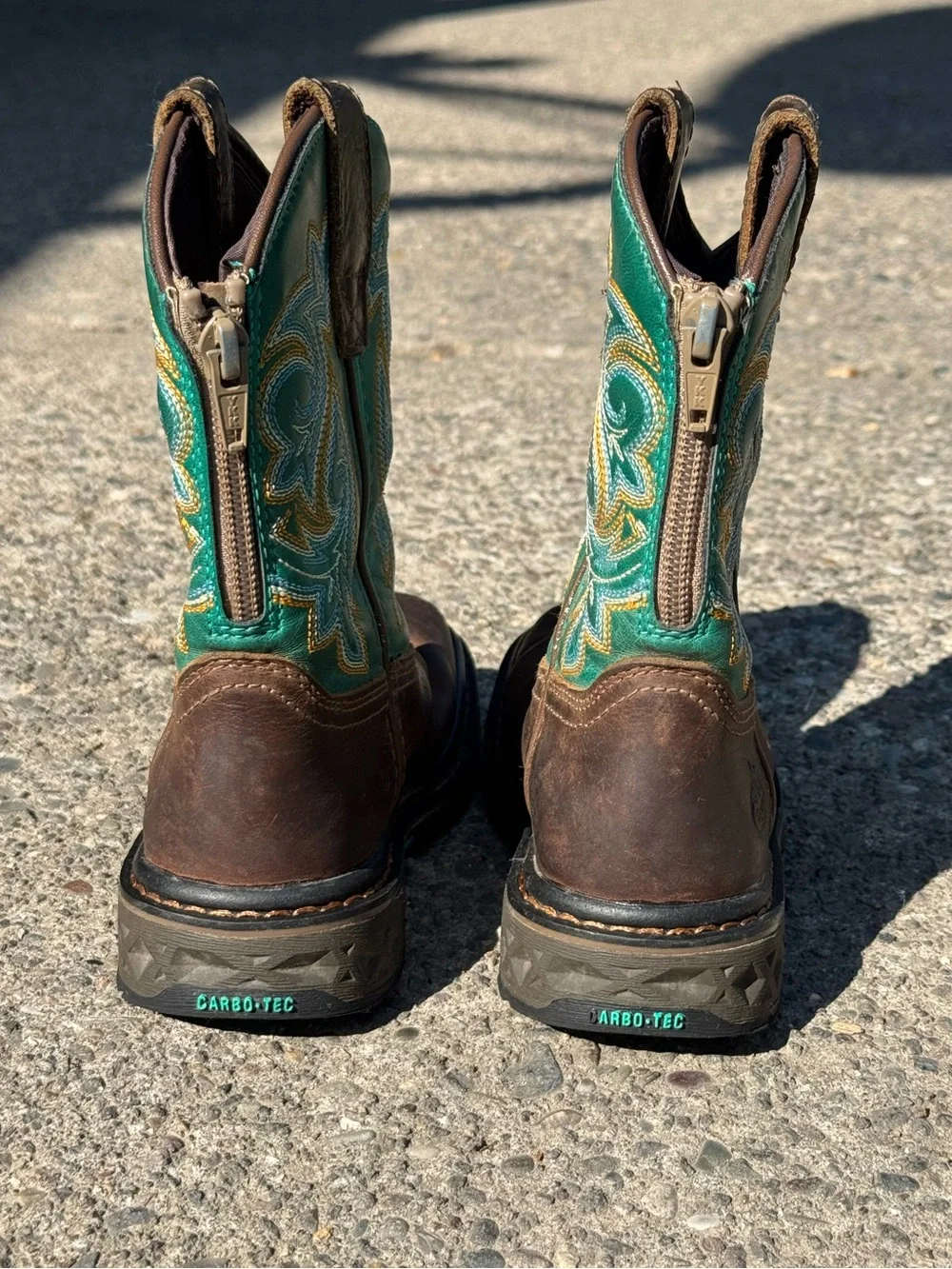 N/A gently worn